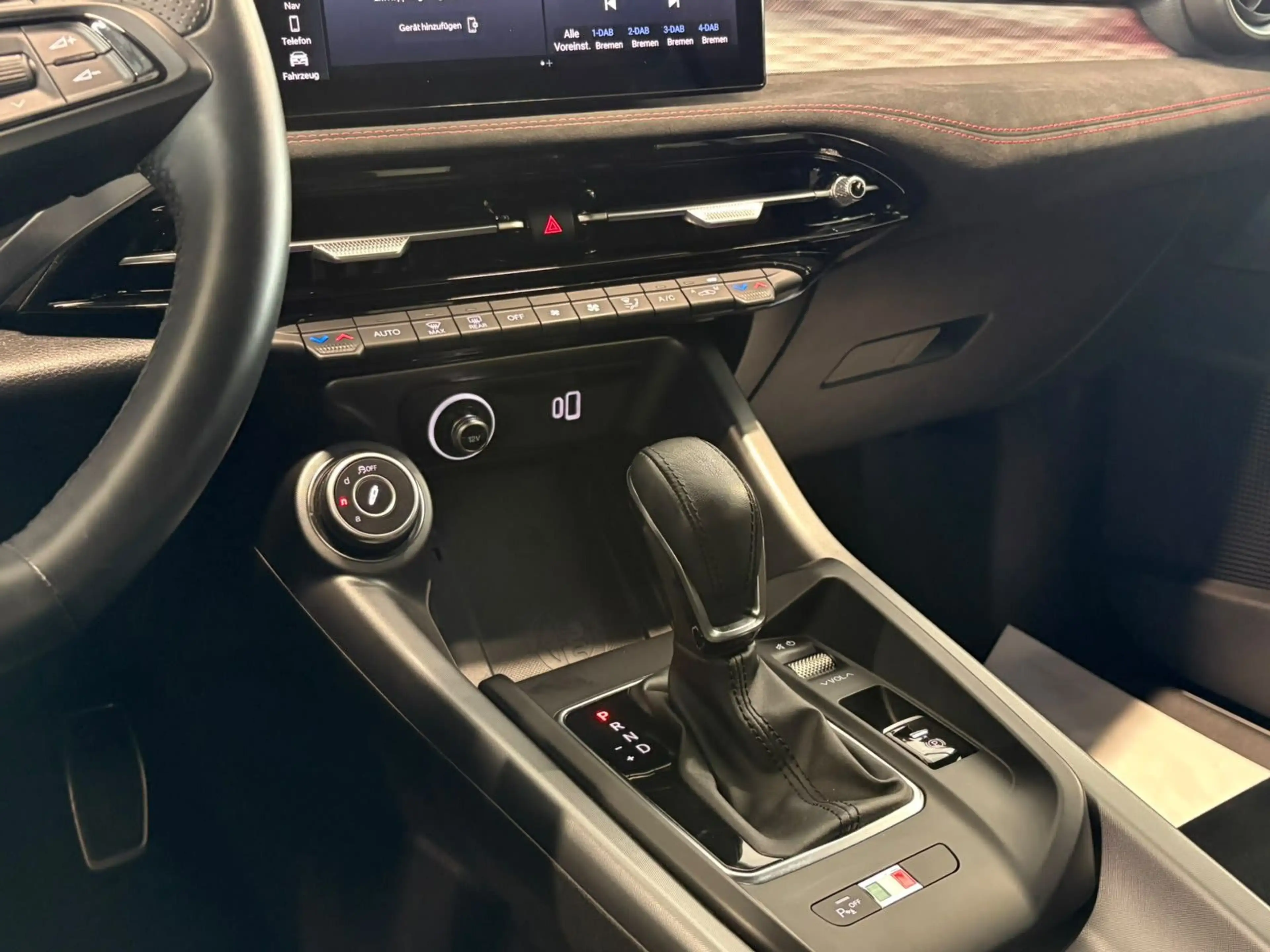 Alfa Romeo Tonale Veloce MATRIX+NAV+ACC+WINTER+PREMIUM+KAM — photo 10