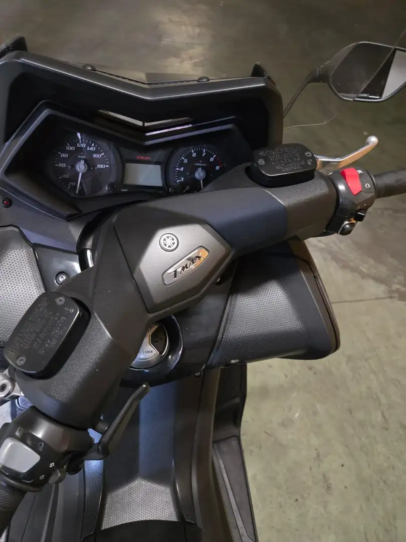 Yamaha TMAX 530 Grigio - 2
