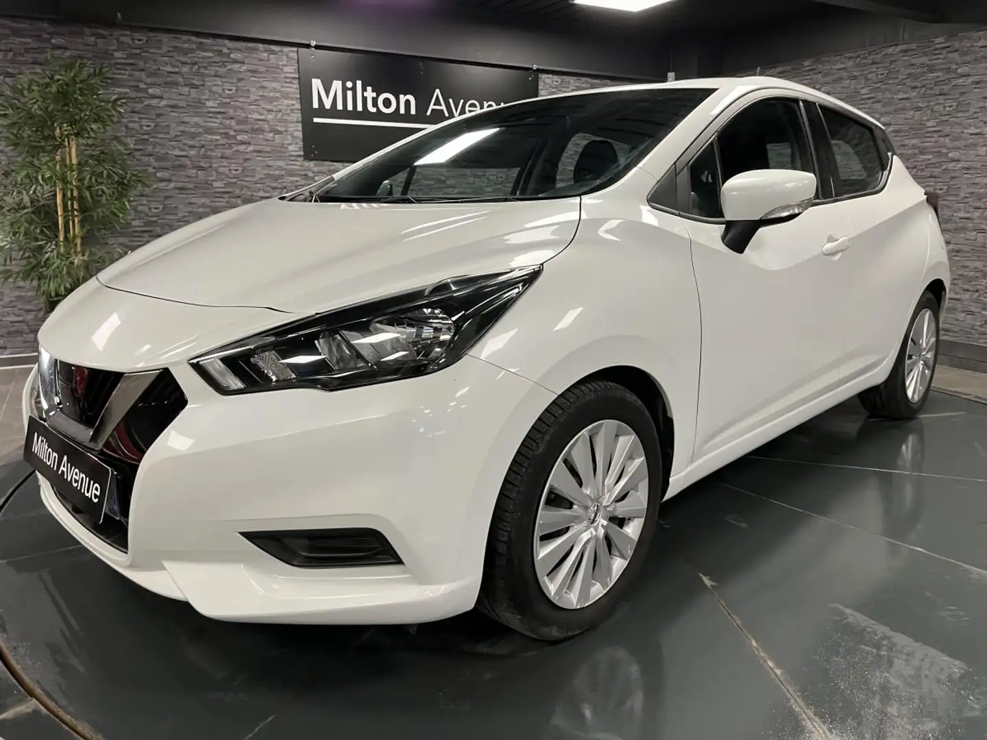 Nissan Micra Micra 1.0 IG-T - 92 Business Edition Blanc - 1