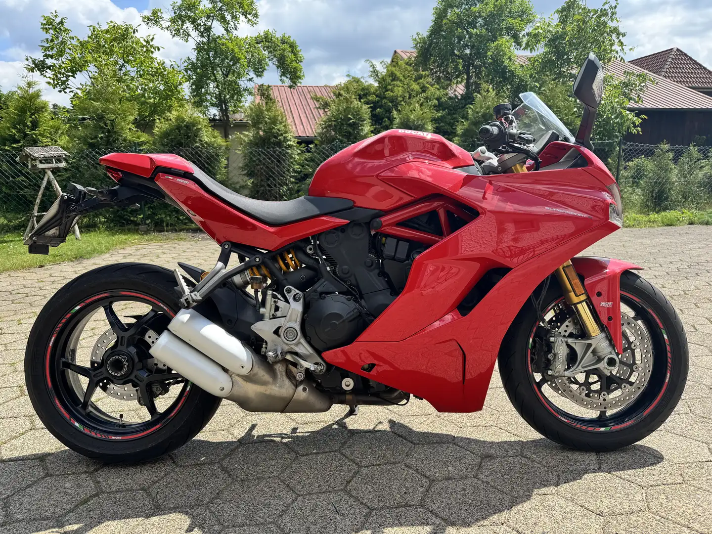 Ducati SuperSport Piros - 1