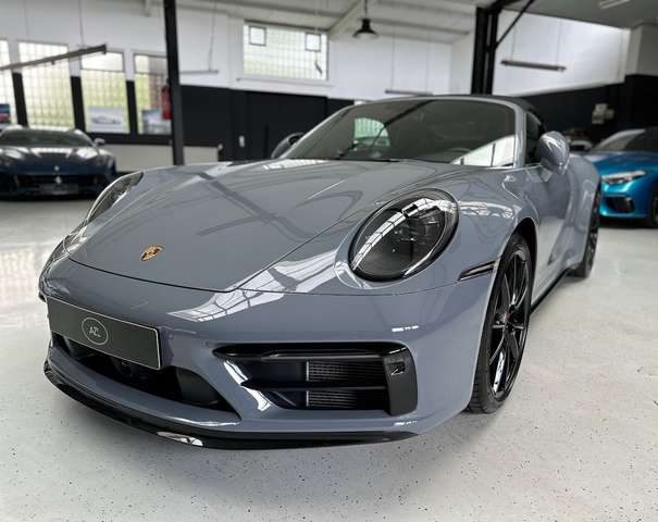 Imagine Porsche 911 4s / Cabrio / Hinterachslenkung / Sportpaket