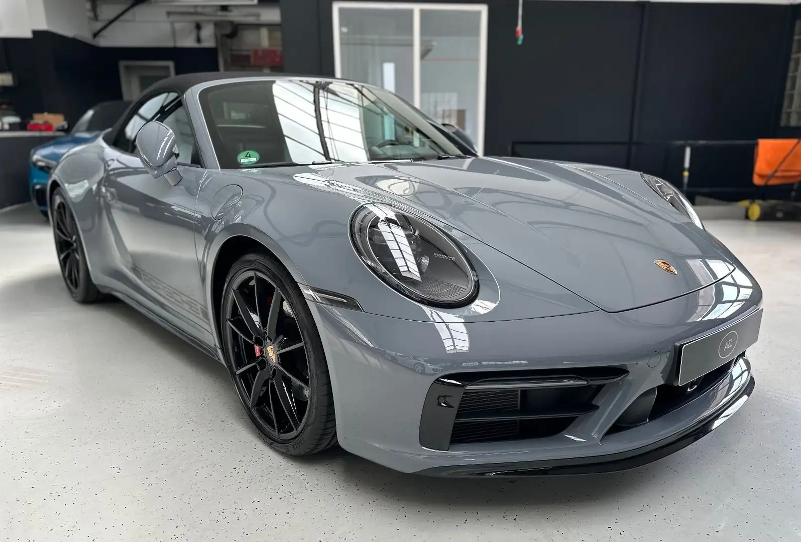 Porsche 911 4s / Cabrio / Hinterachslenkung / Sportpaket Gris - 2