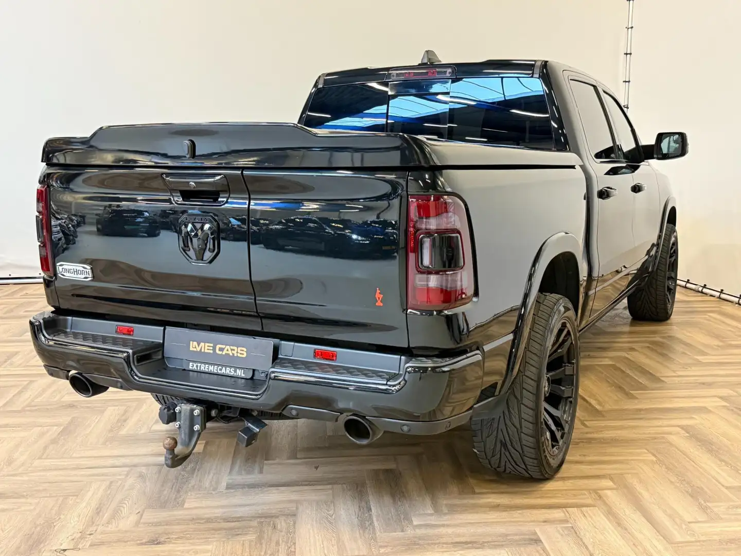 Dodge RAM 1500 5.7 V8 4x4 Crew Cab LONGHORN , WEINIG KM , VO Noir - 2