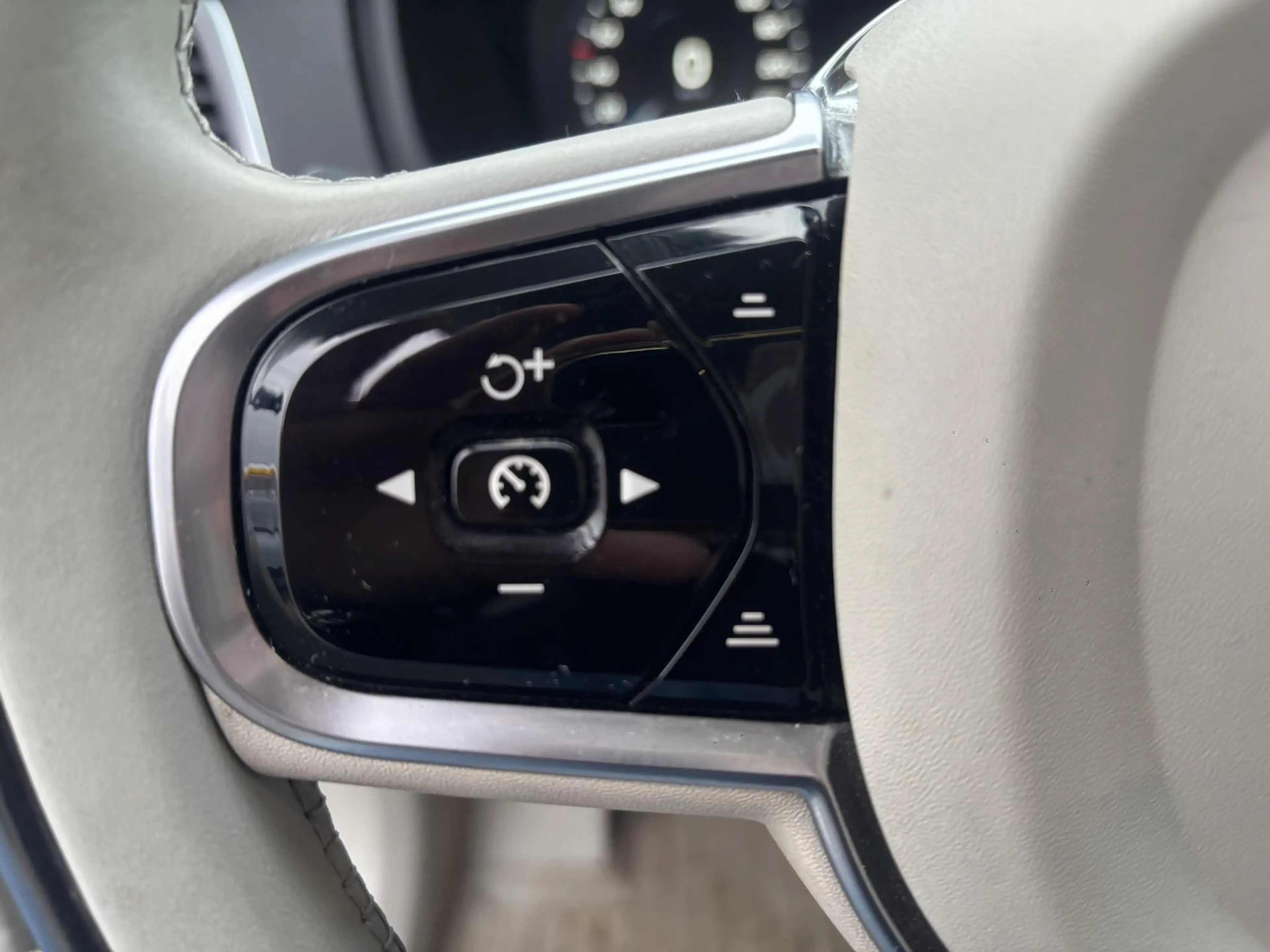 Volvo XC90 2.0 T6 AWD Inscription Trekhaak, Full option, Bowe — photo 8