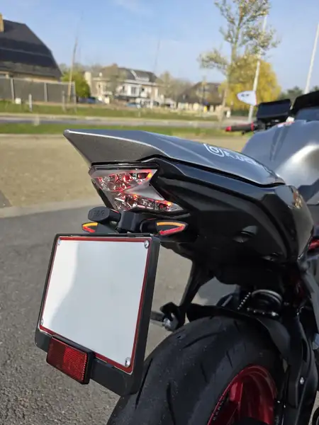 Kawasaki Z 650 - foto 8