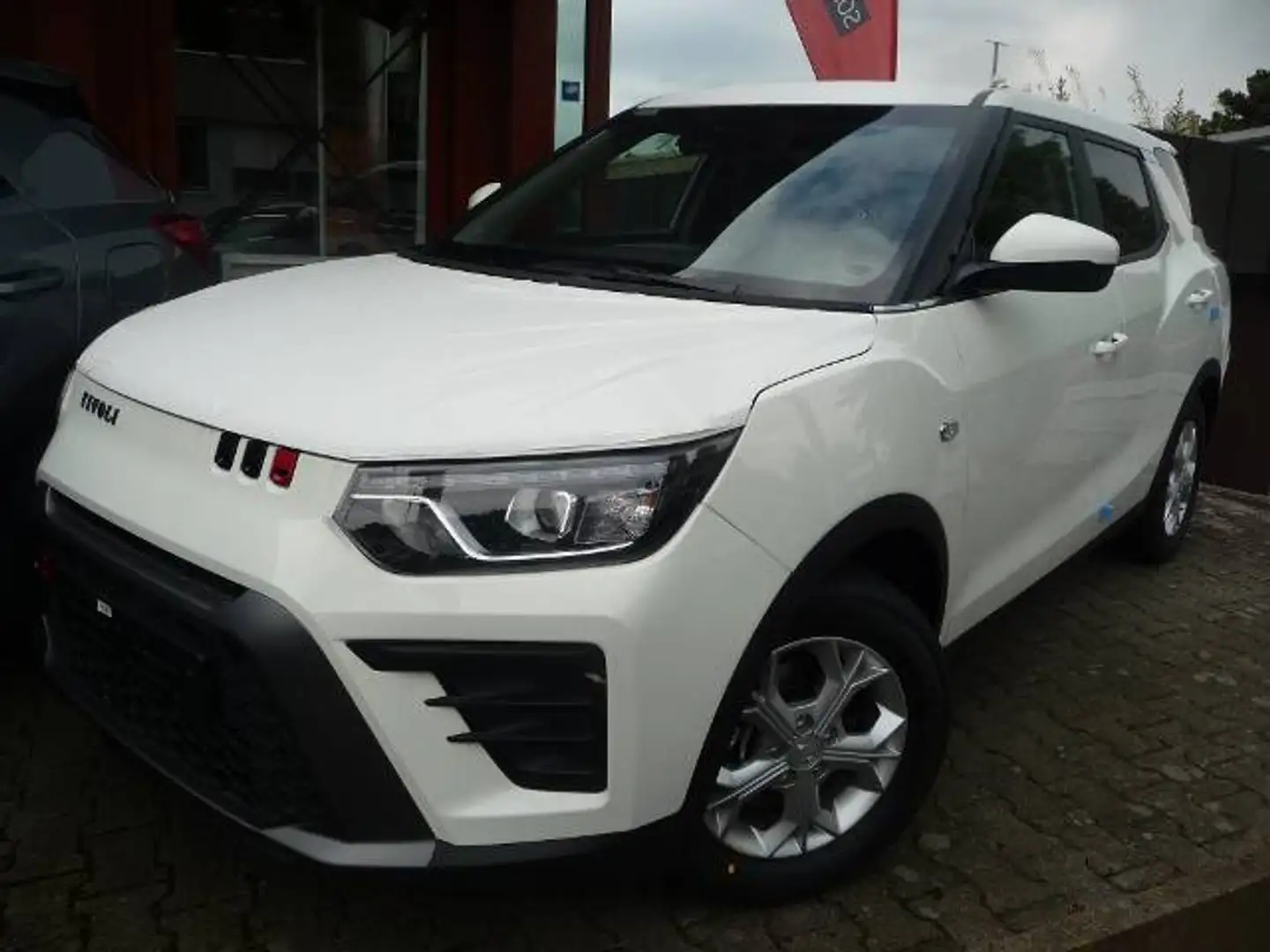 SsangYong Tivoli TIVOLIGrand Amber 1,5 4X2 AT Weiß - 2