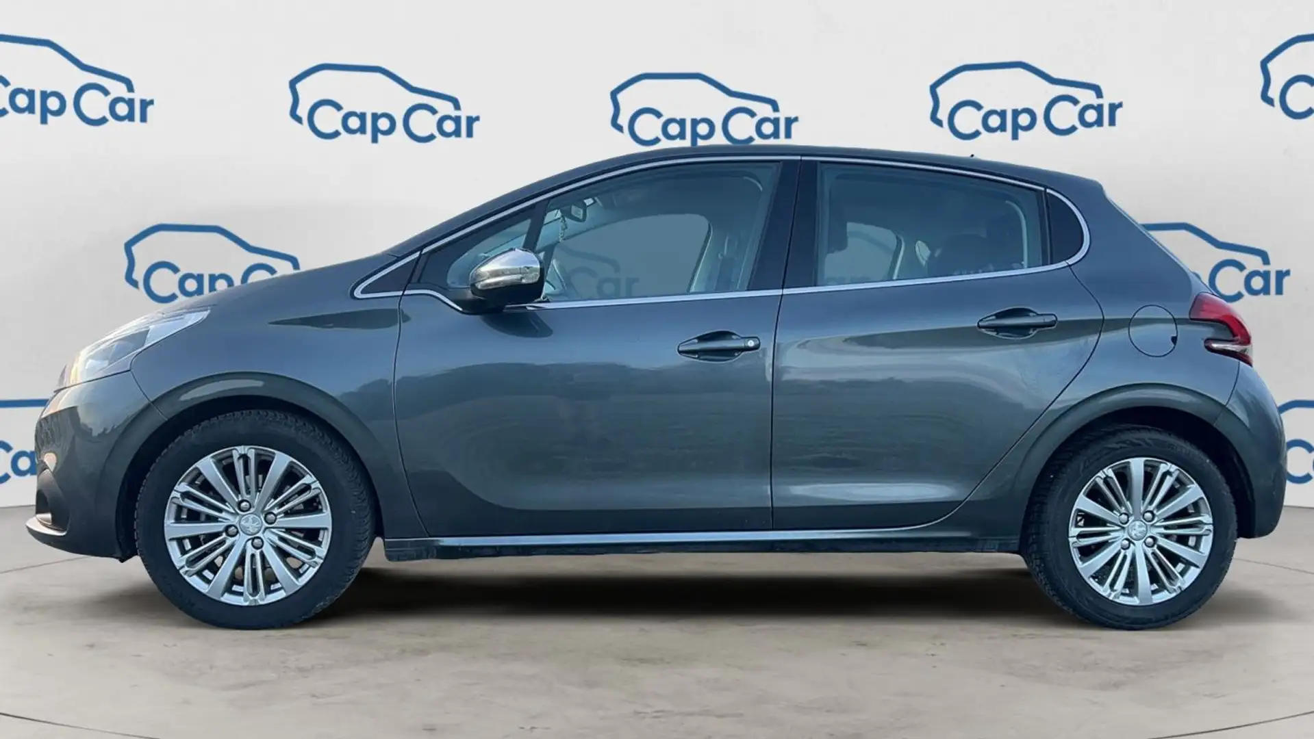 Peugeot 208 1.2 PureTech 110 Allure - 2