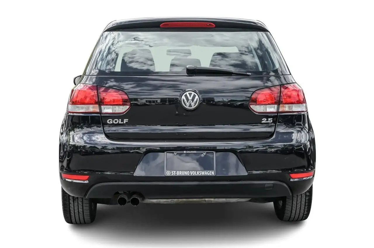 Volkswagen Golf снимка Volkswagen Golf