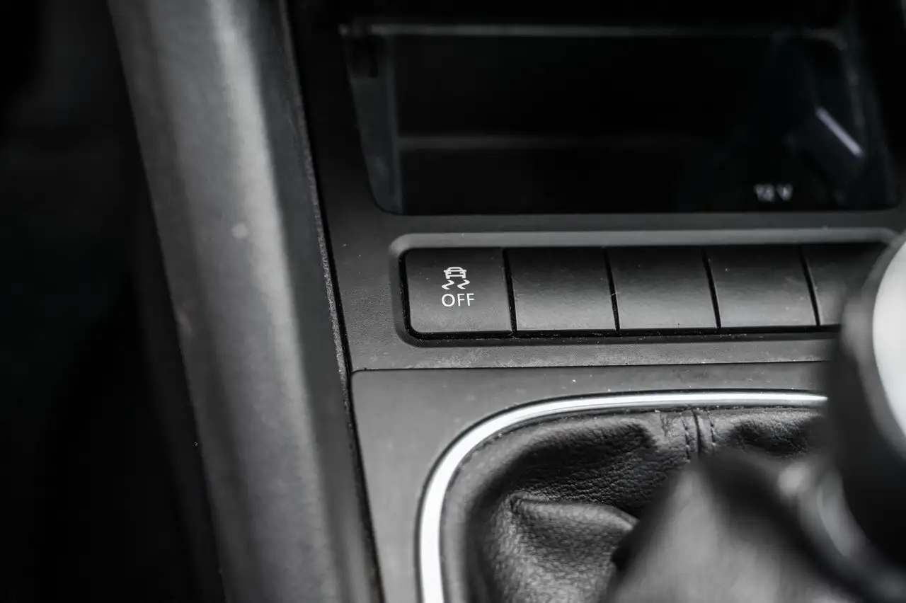 Volkswagen Golf снимка Volkswagen Golf