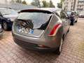 Lancia Delta 1.6 MJT DPF 105 CV Gold Grau - thumbnail 3