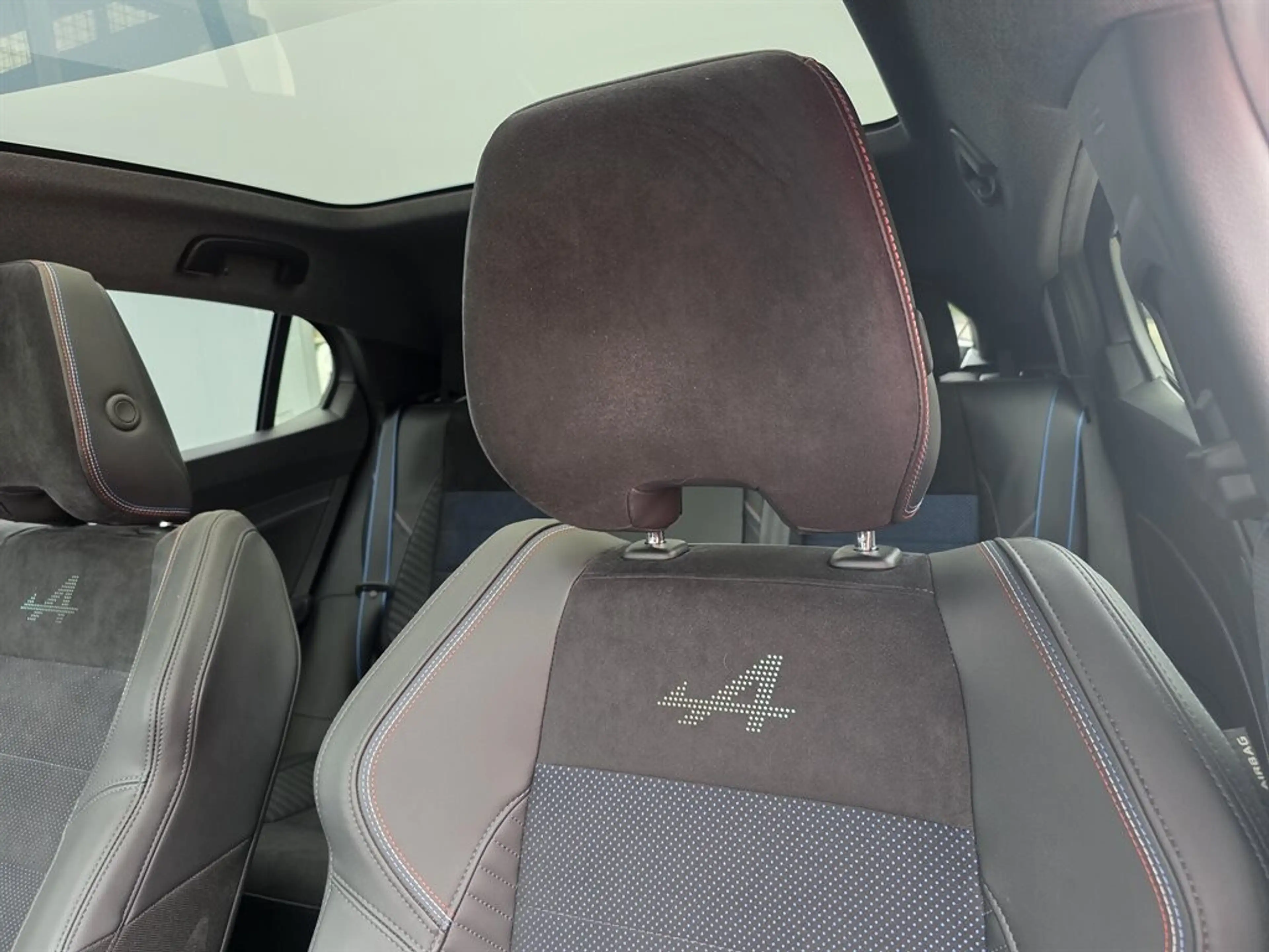 Renault Rafale E-Tech Full Hybrid 200 Esprit Alpine Aut. — photo 13