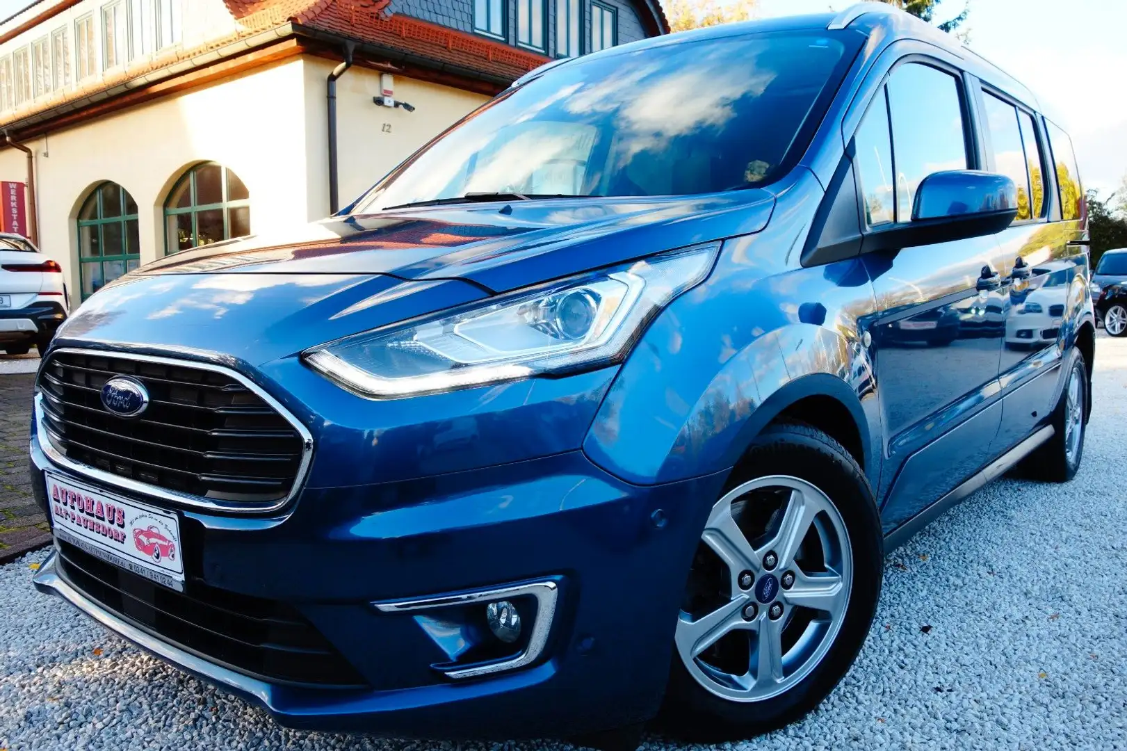 Ford Grand Tourneo Connect Titanium 1,5TDCi,7-Sitzer Bleu - 1