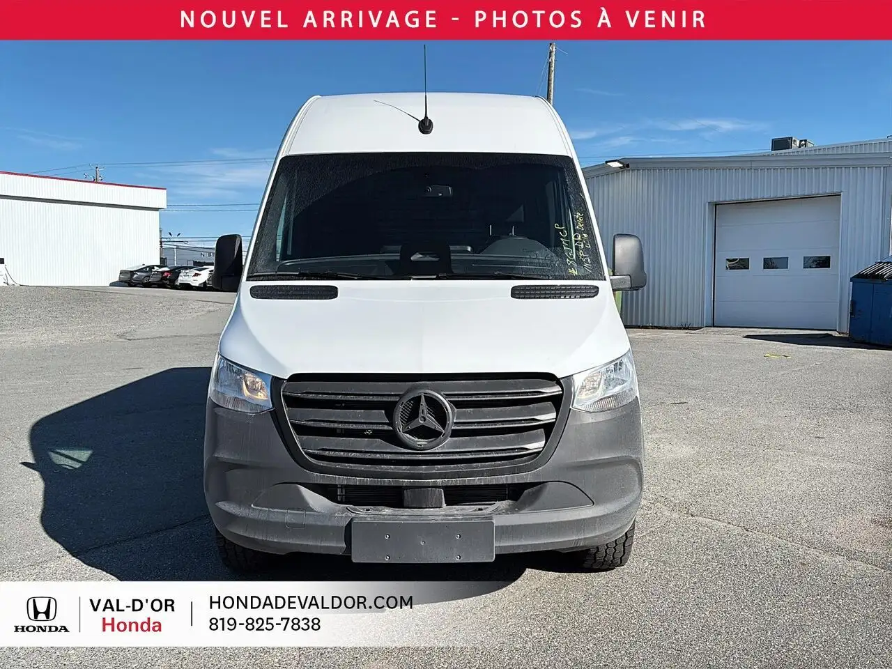 Mercedes-Benz Sprinter снимка Mercedes-Benz Sprinter