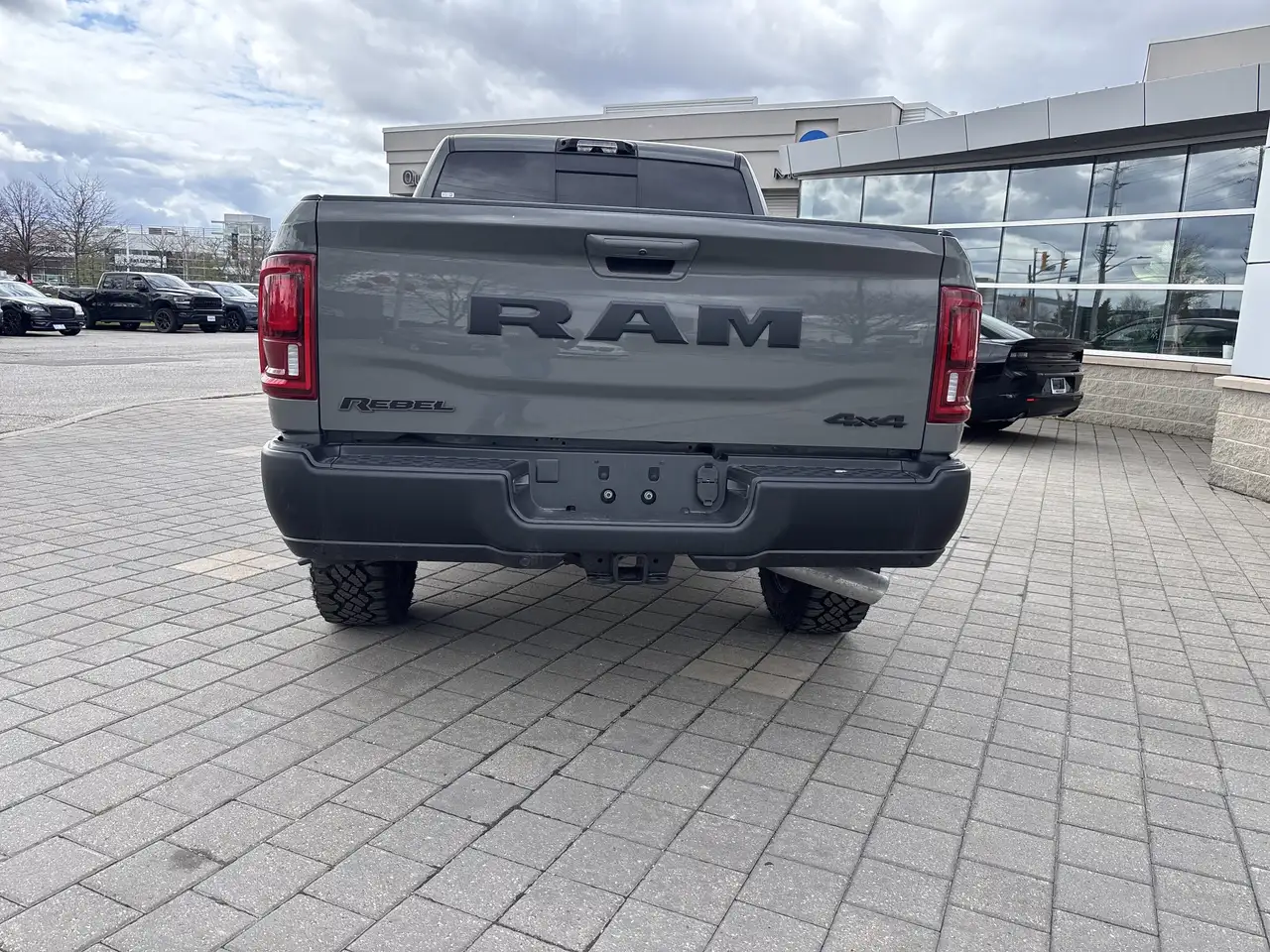 RAM 2500 снимка RAM 2500