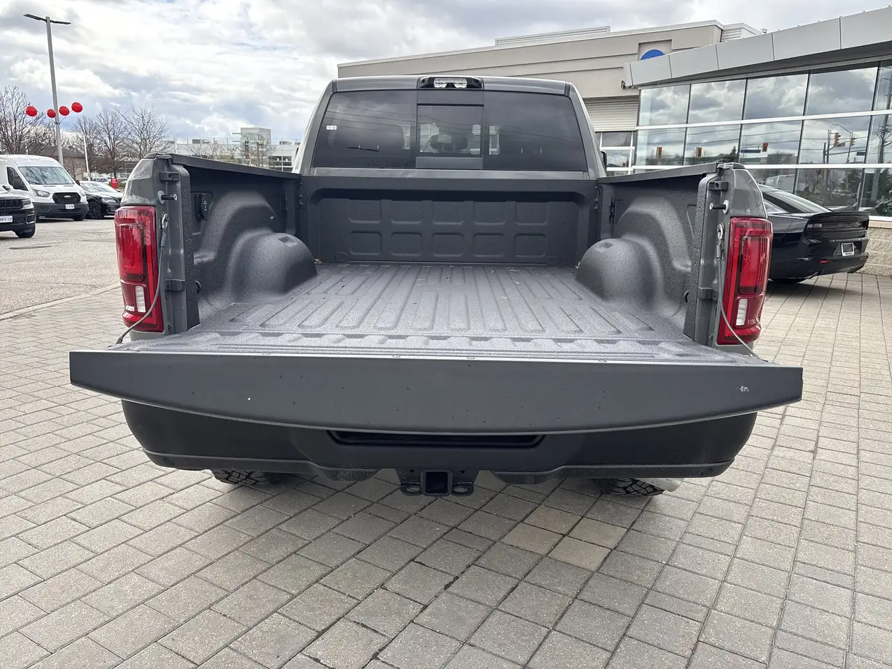 RAM 2500 снимка RAM 2500