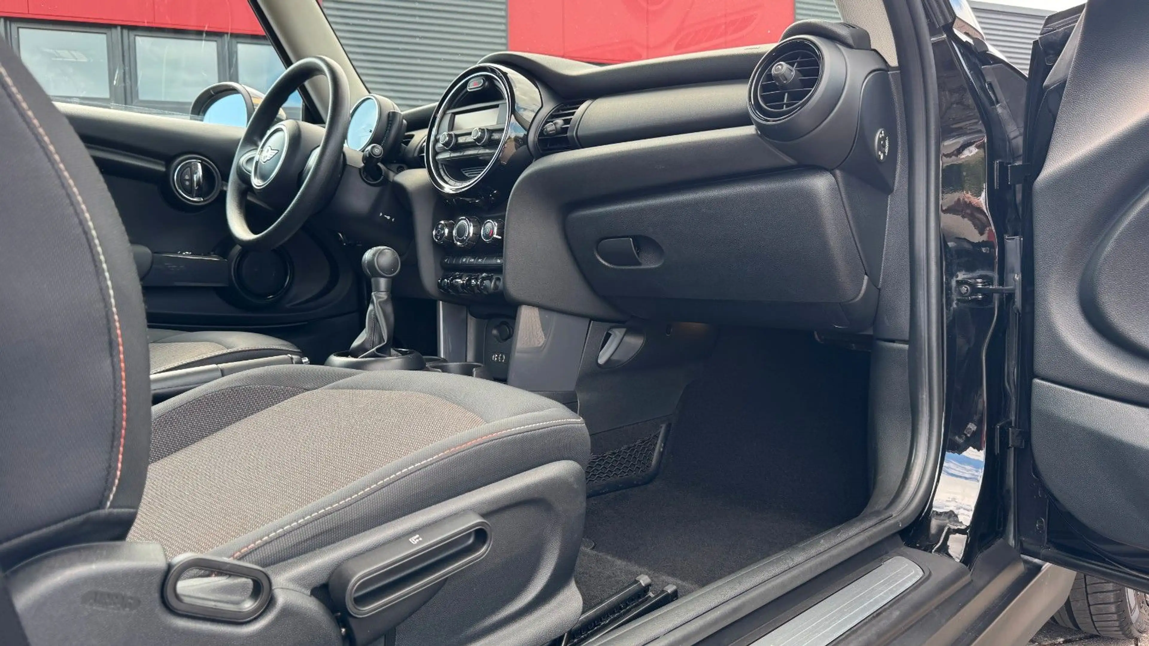 MINI One Cooper One D / PDC/ BBS Felgen/ Sitzhzng / Klima — photo 13