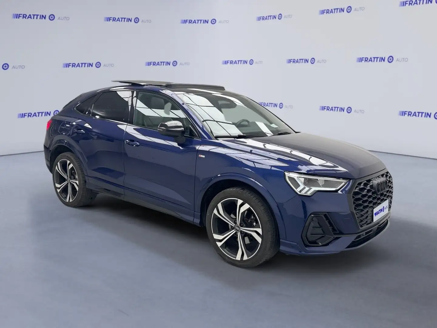 Audi Q3 SPB 35 TDI S tronic S line edition Bleu - 2