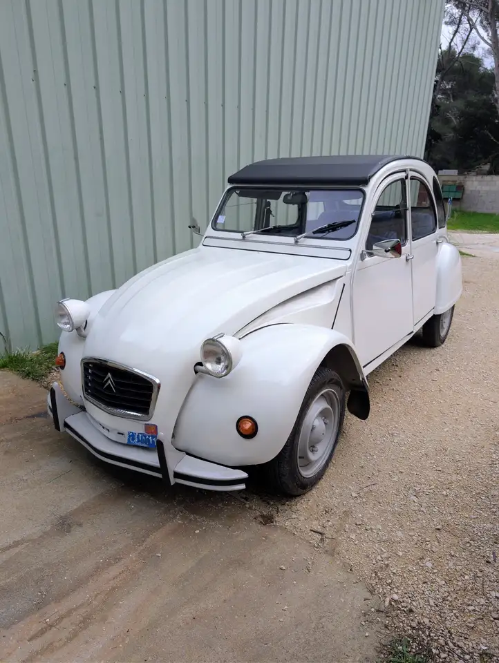 Citroen 2CV 