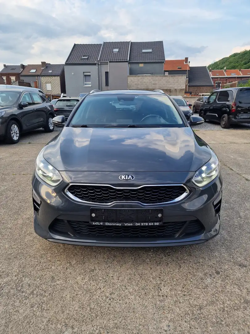 Kia Ceed SW / cee'd SW 1.6 CRDi More ISG DCT Gris - 2