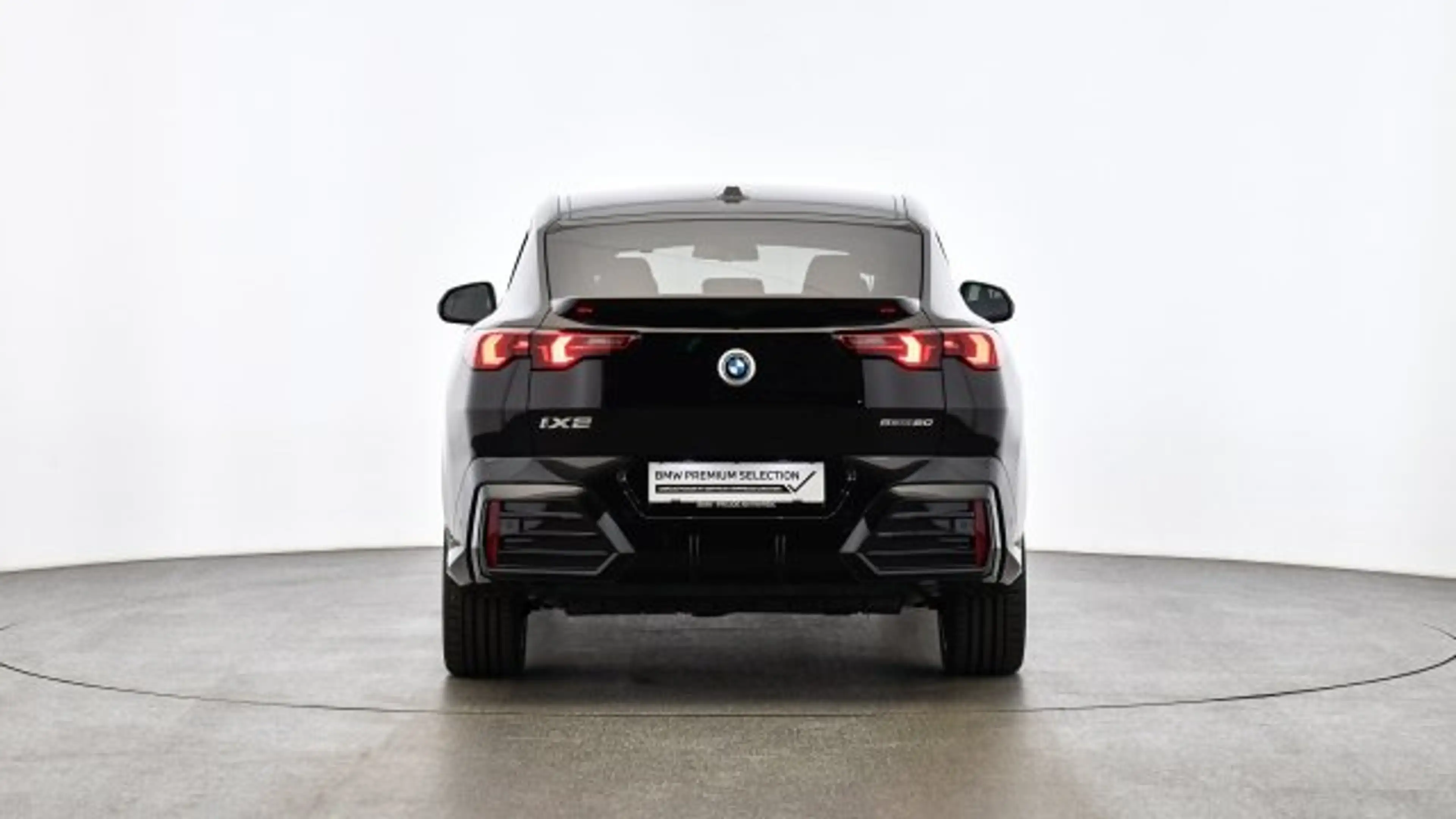 BMW iX2 eDrive20 U10 HB0 — photo 8