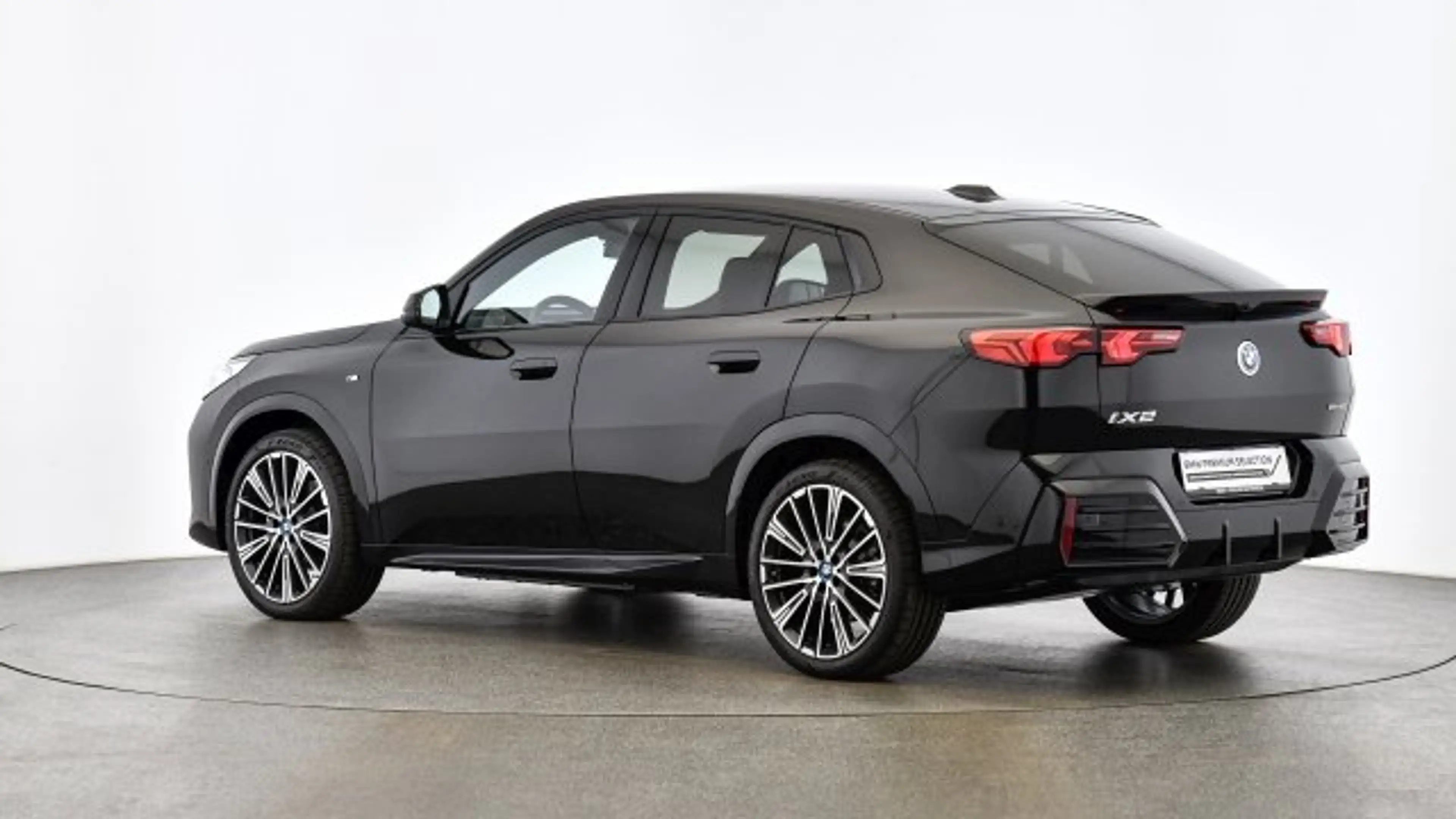 BMW iX2 eDrive20 U10 HB0 — photo 6