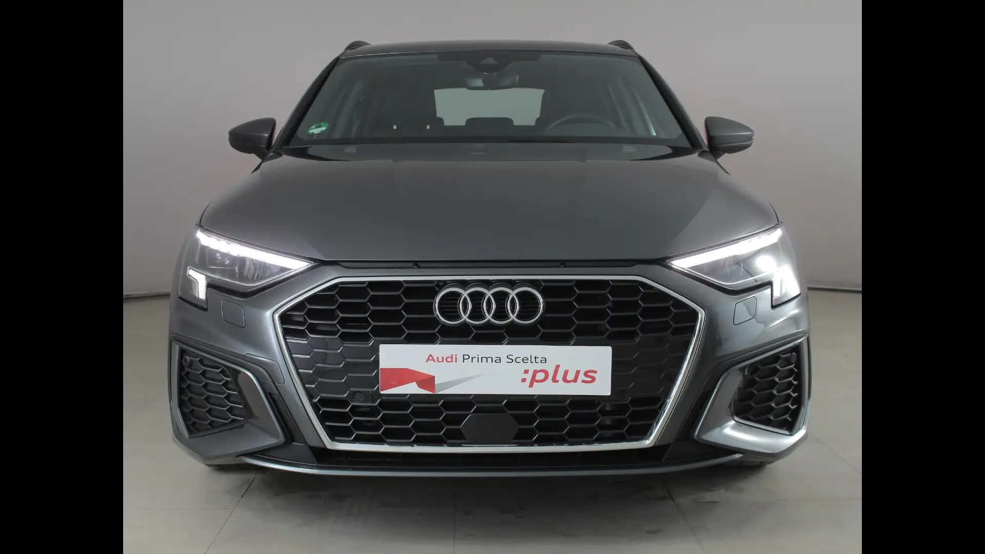 Audi A3 Sportback 40 1.4 tfsi e S line edition s-tronic Grijs - 2