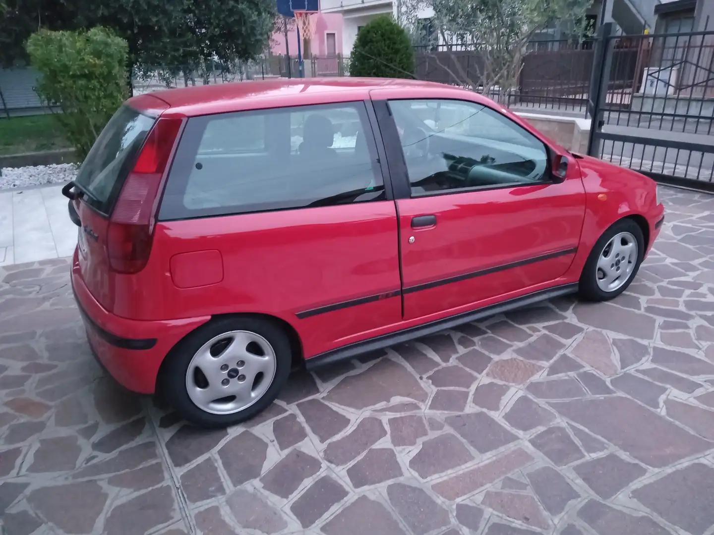 Fiat Punto Punto 3p 1.4 GT Rosso - 1