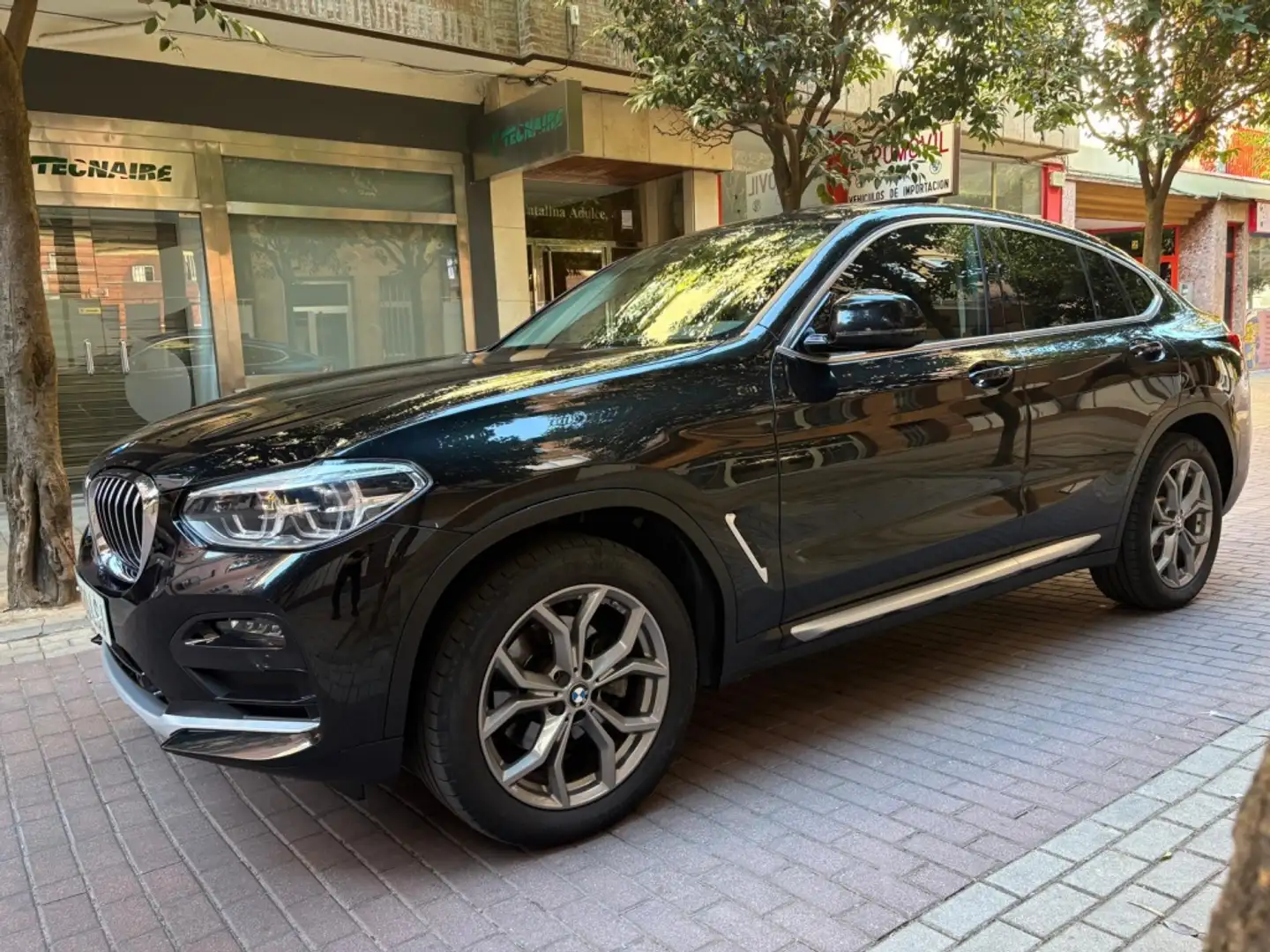 BMW X4 xDrive 20dA xLine Noir - 1