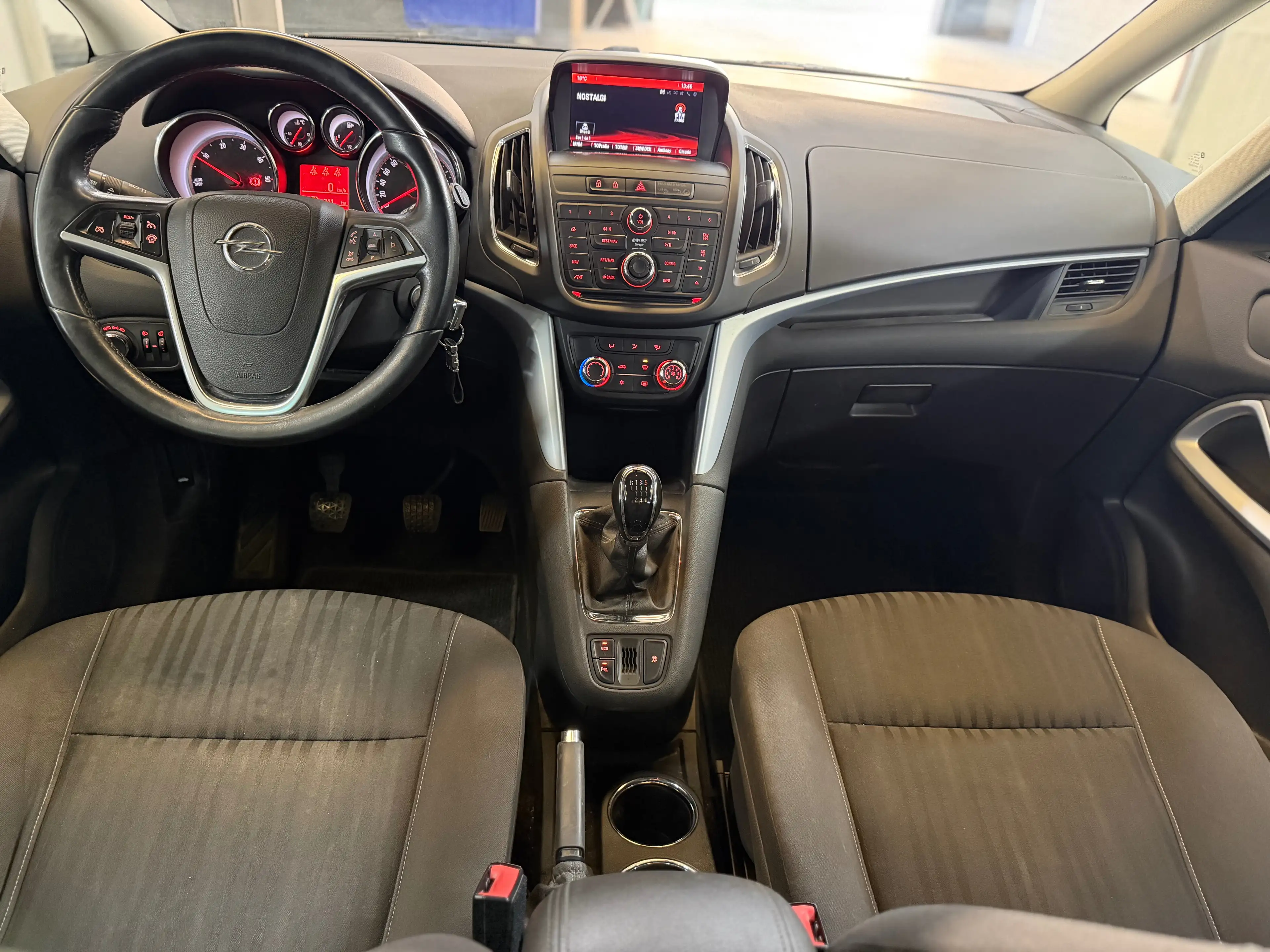 Opel Zafira Tourer Zafira 1.6 CDTi ecoFLEX Comfort Start/Stop — photo 15