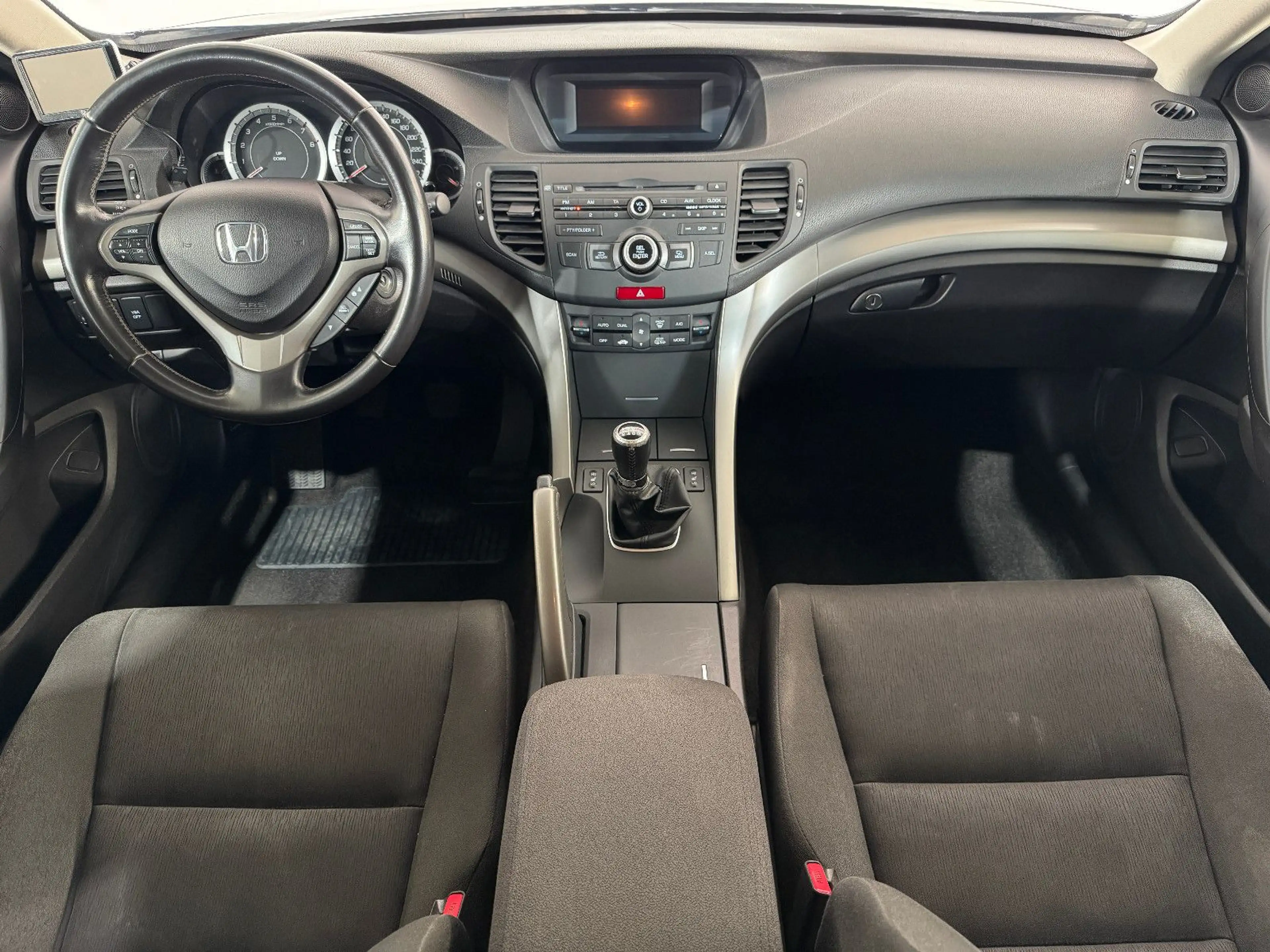 Honda Accord Tourer**1.HAND+NAVI+SITZHEIZUNG+AHK** — photo 11