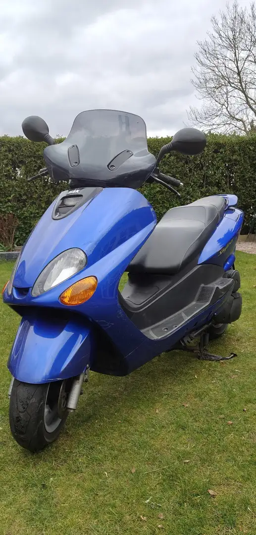 Yamaha YP 125 Bleu - 1