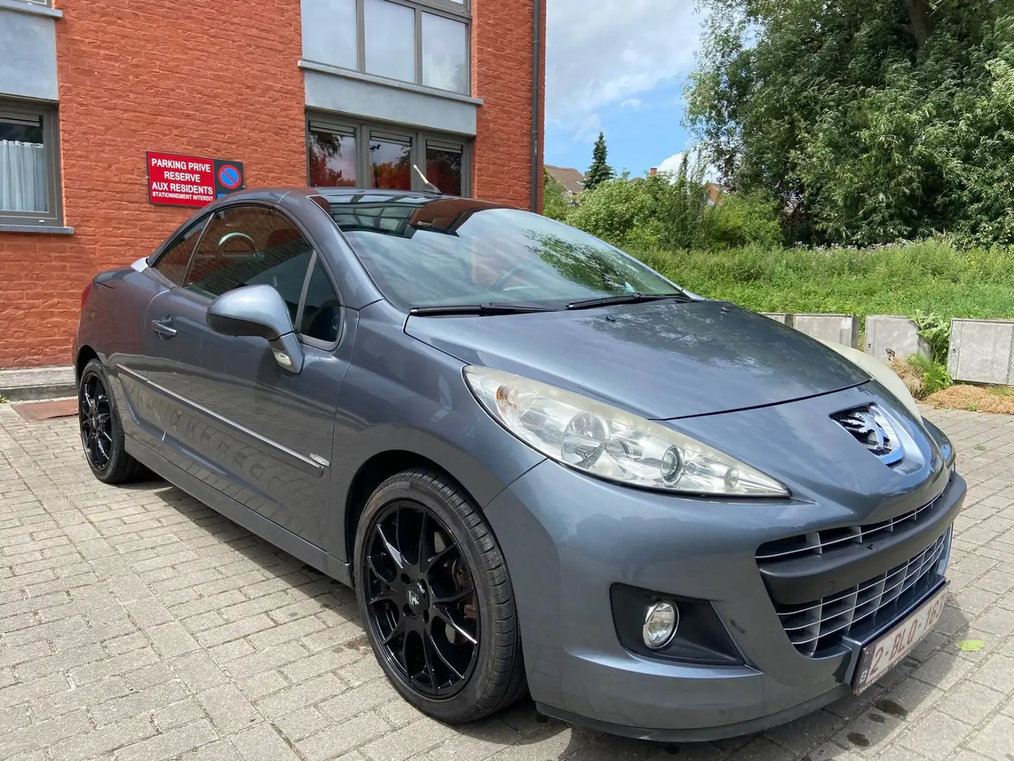 Peugeot 207 cabriolet euro5 1.6hdi 2010 prête à immatriculé - 2