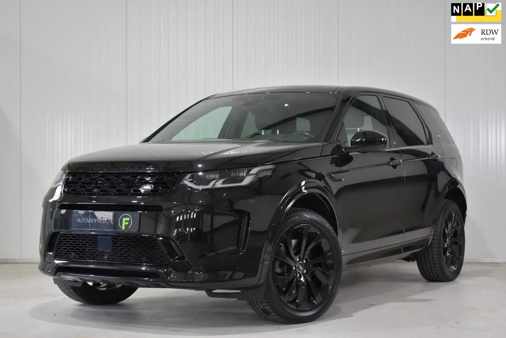 Land Rover Discovery Sport P300e 1.5 R-Dynamic HSE | PANO | TREKHAAK | ADAPT. Noir - 1