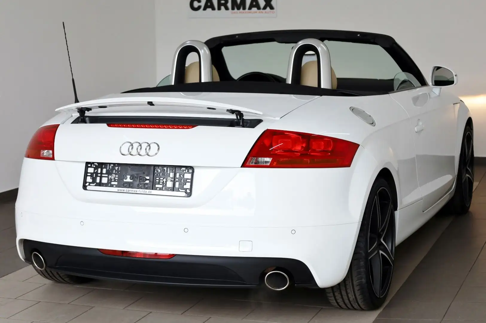 Audi TT 2.0 TFSI Roadster Leder,Navi,Xenon,SH,SR+WR Білий - 2