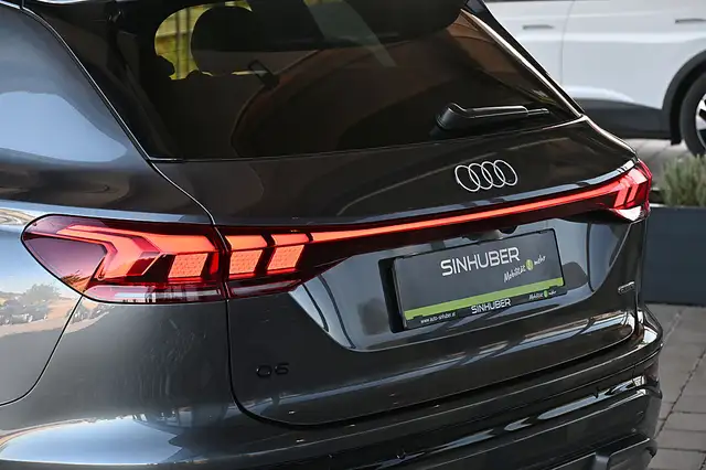 Audi Q6 e-tron quattro, Luftfederung, Head Up, Sitzlüftung, AH... Ansicht 50