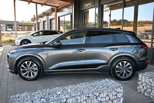Audi Q6 e-tron quattro, Luftfederung, Head Up, Sitzlüftung, AH... Ansicht 2