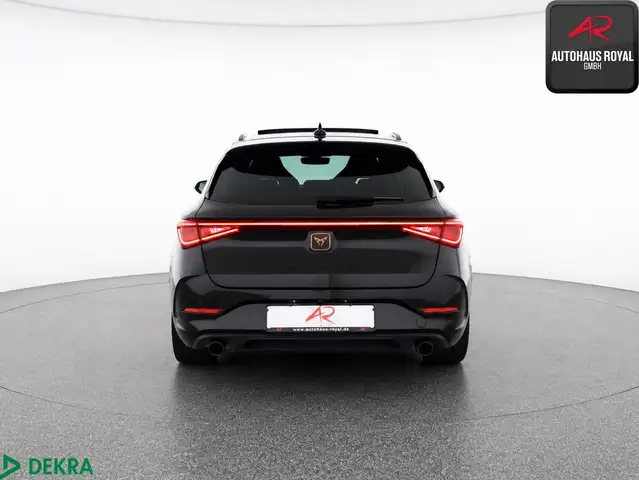 Cupra Leon view 4