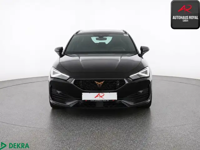Cupra Leon view 8