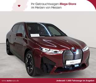 iX xDrive50 LASER PANO B&W KAM LEDER