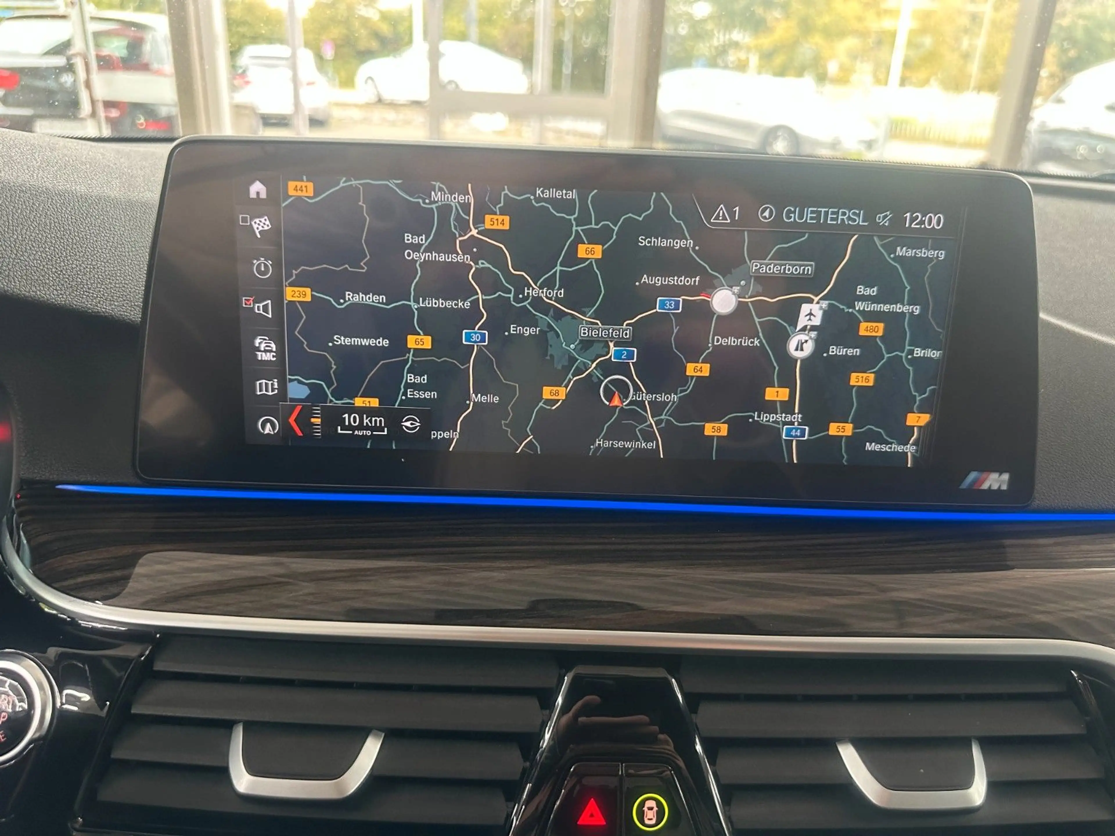 BMW 530 d Sport Line *M-PACKET / BUISNESS / AHK * — photo 12