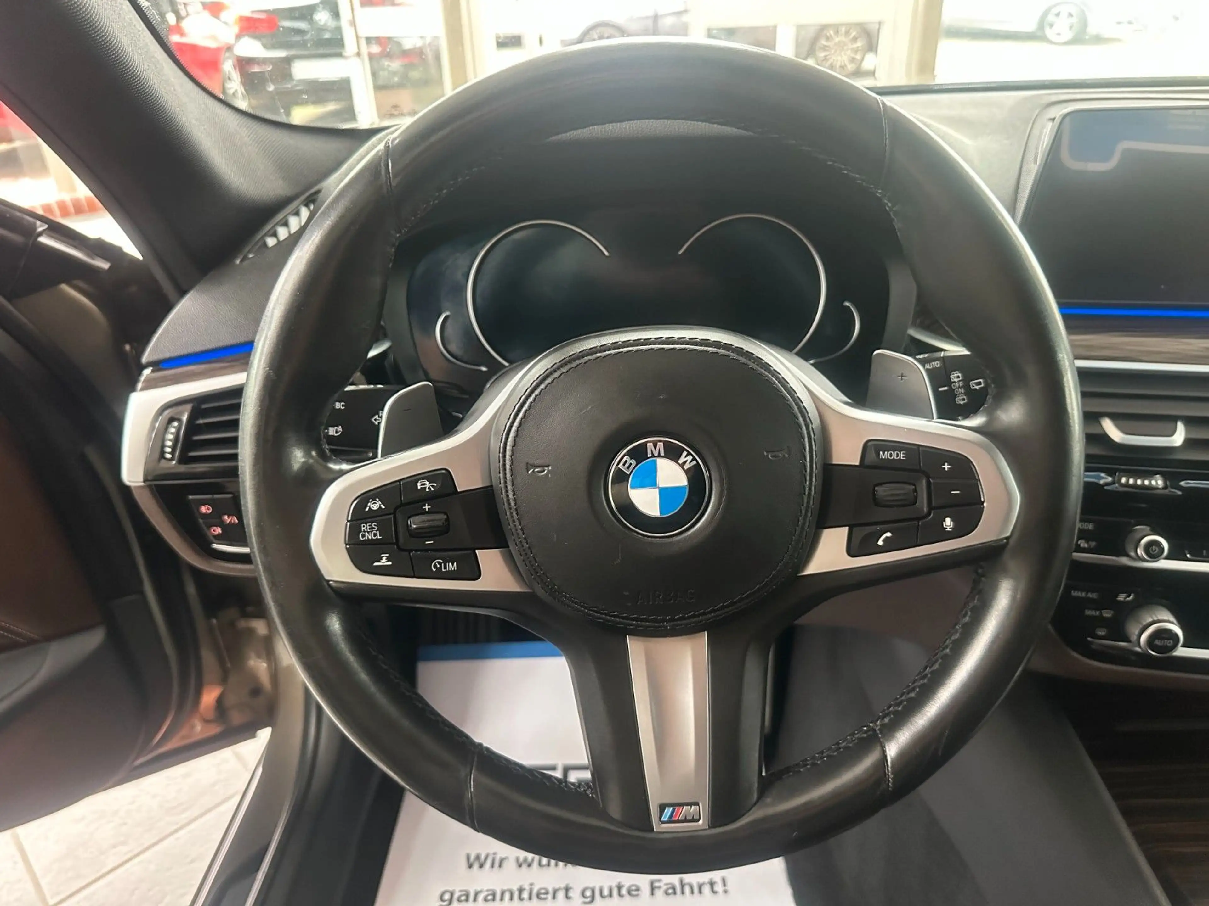 BMW 530 d Sport Line *M-PACKET / BUISNESS / AHK * — photo 8