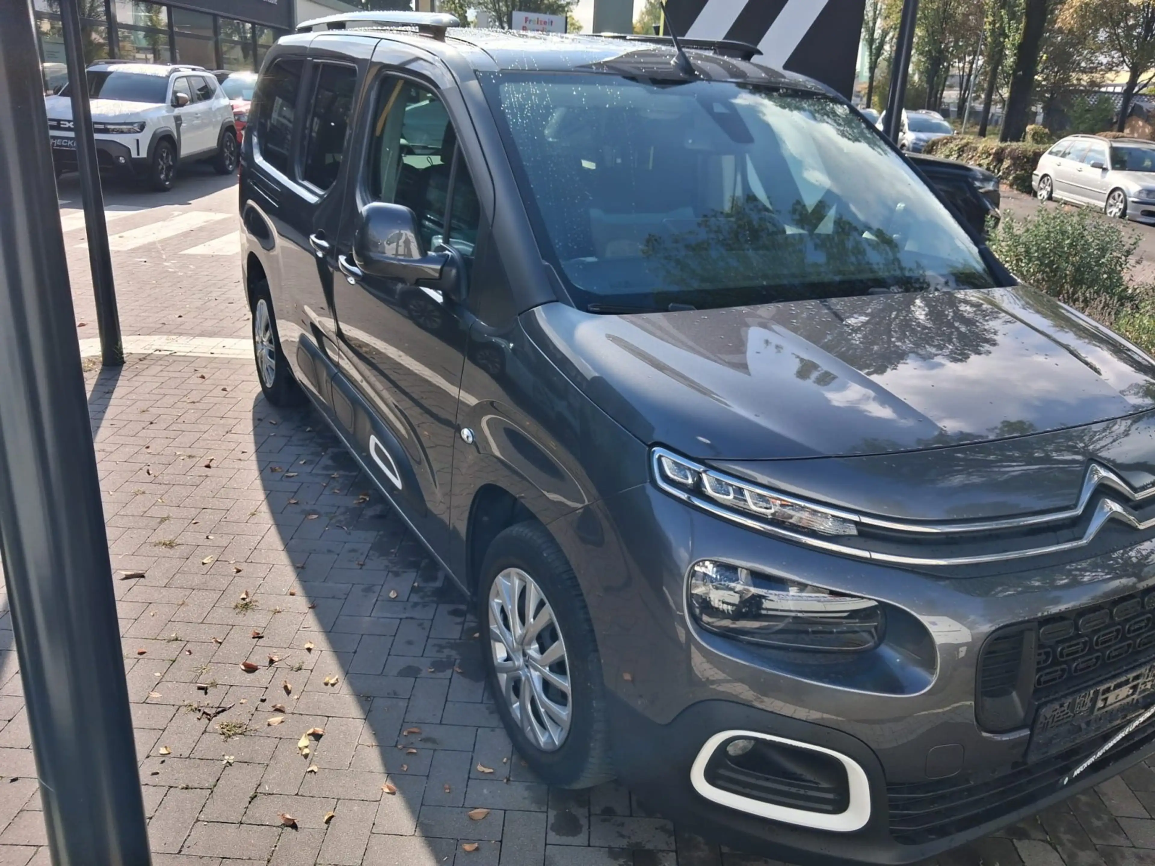 Citroen Berlingo 1.2 PureTech 130 Feel XL S&S ( *Automatik* — photo 8