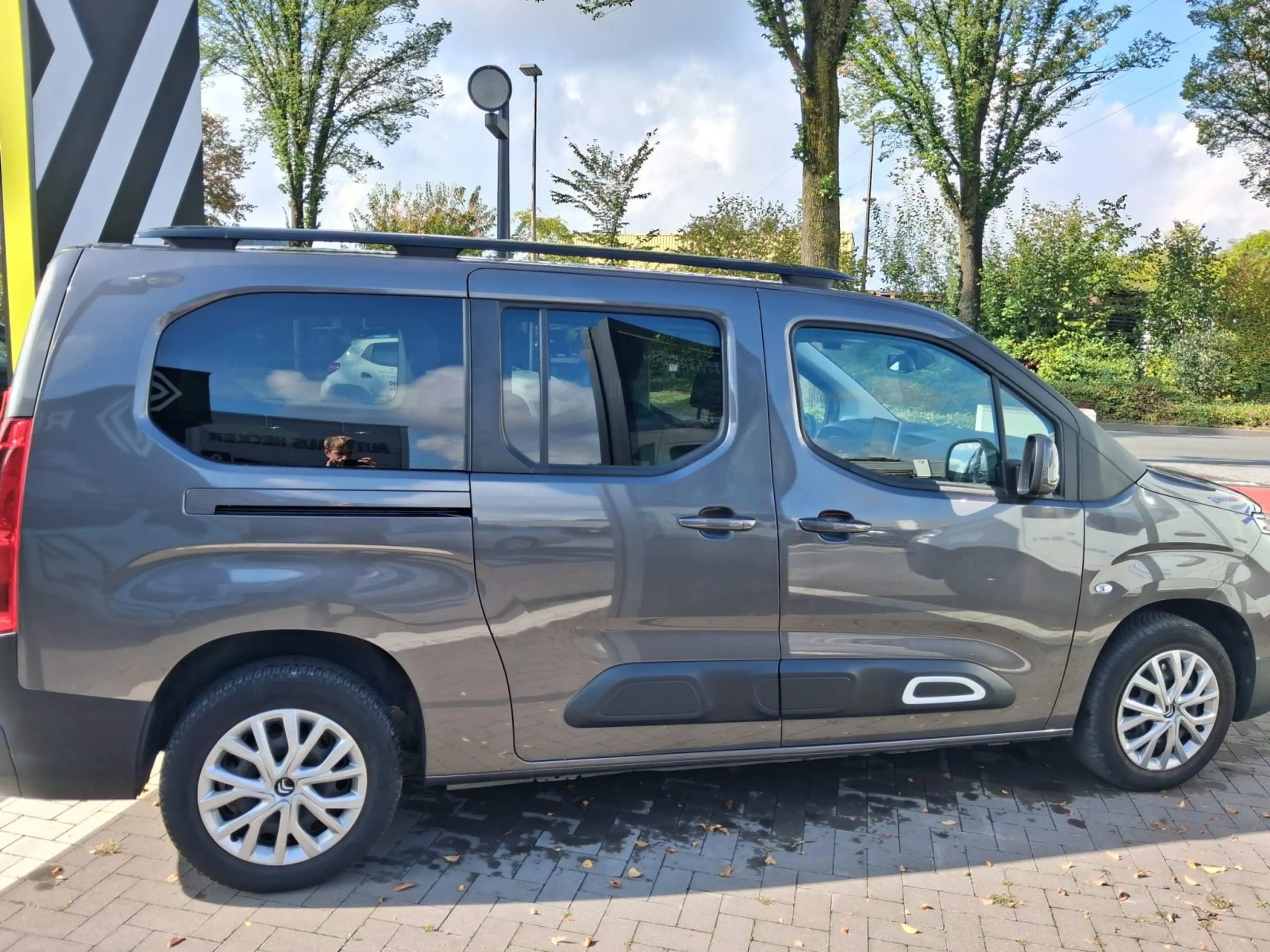 Citroen Berlingo 1.2 PureTech 130 Feel XL S&S ( *Automatik* — photo 7