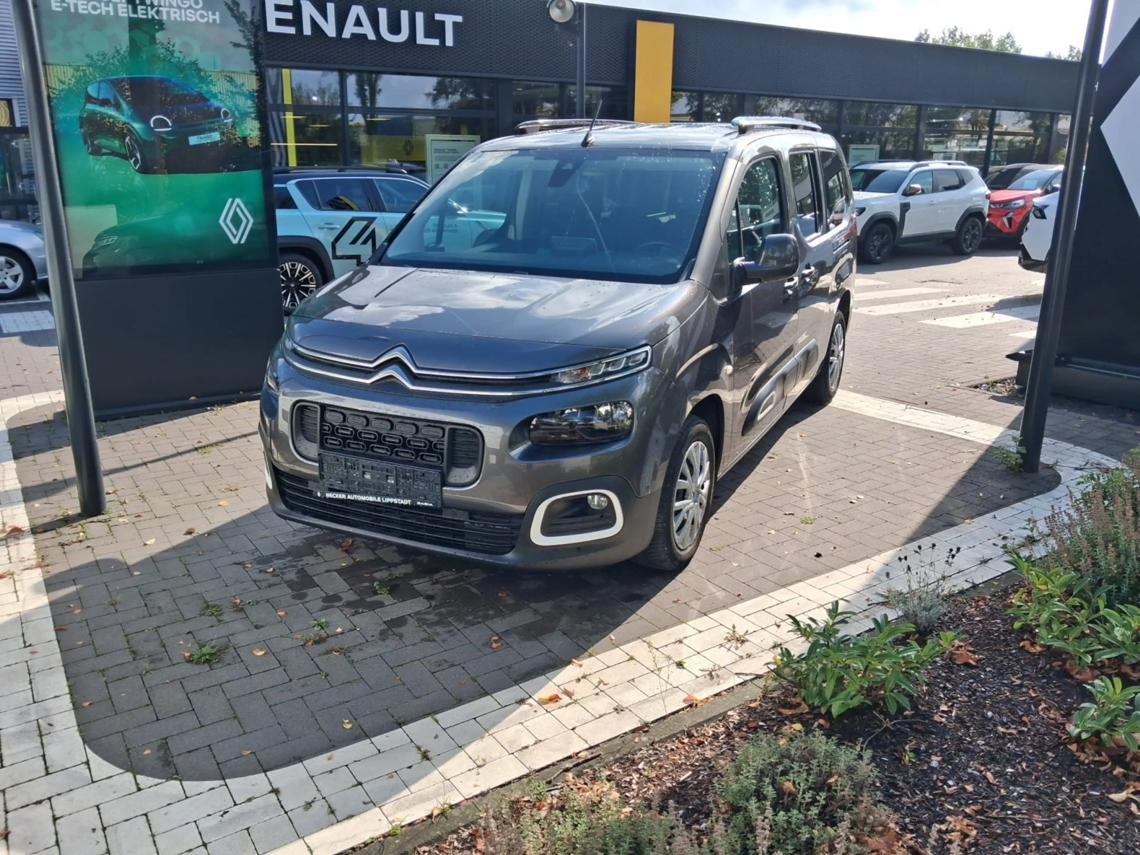 Citroen Berlingo 1.2 PureTech 130 Feel XL S&S ( *Automatik*