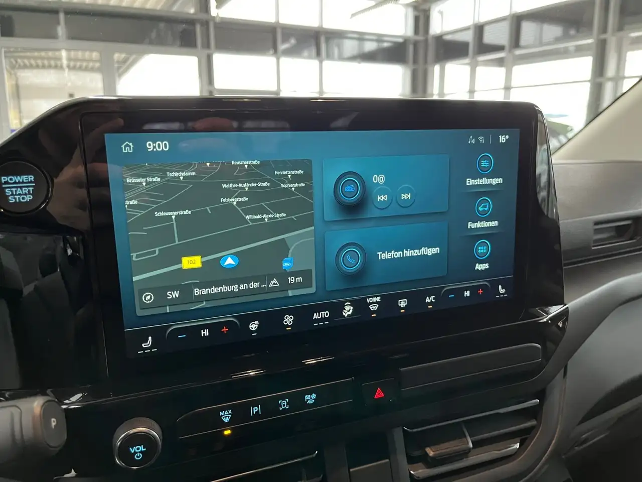 Ford Tourneo Custom Titanium 2.0 EcoBlue 320 L2 2xAGM 13