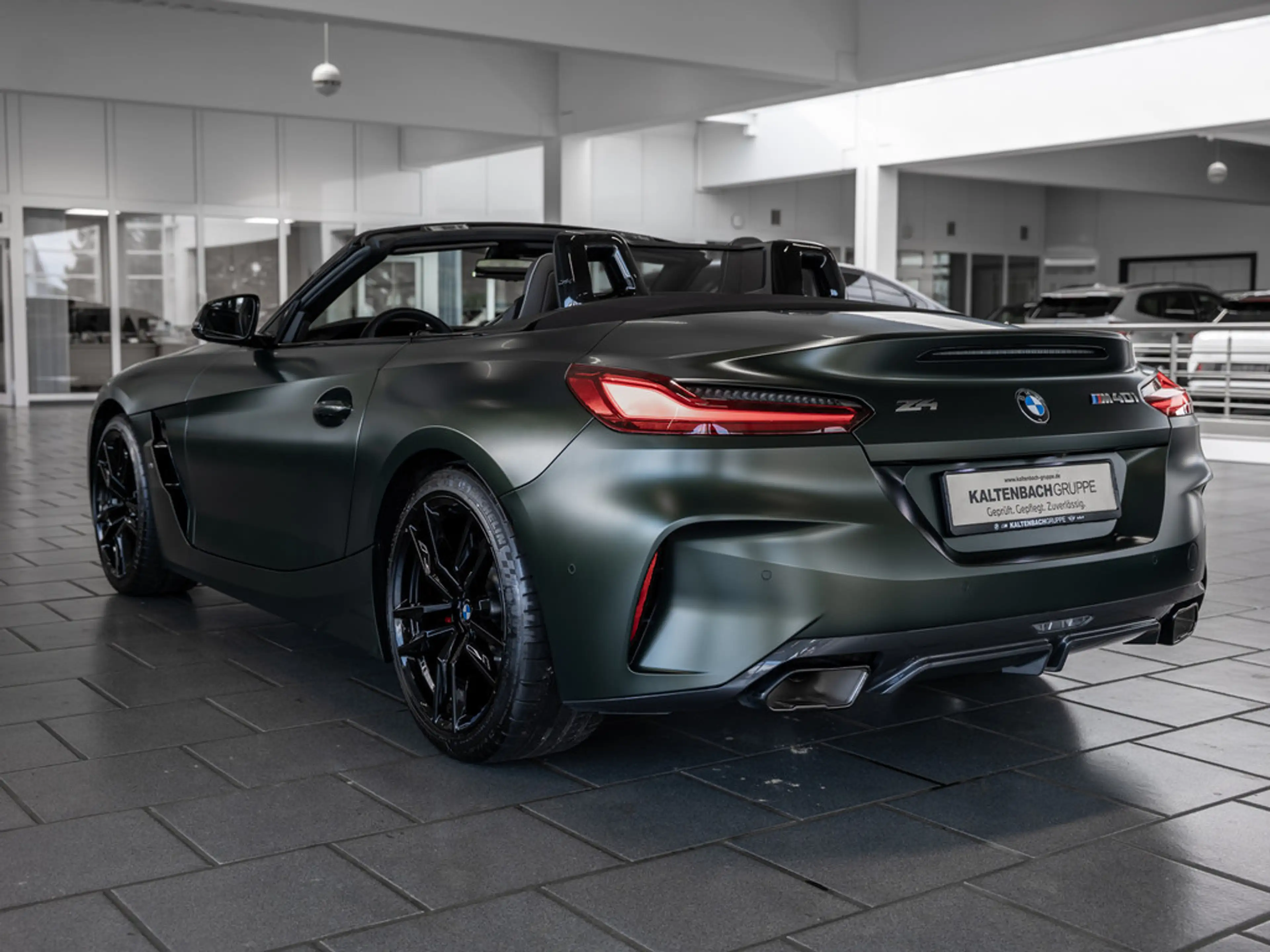 BMW Z4 M 40i HUD LED ACC W-LAN NAVI H/K KAMERA SHZ — photo 8