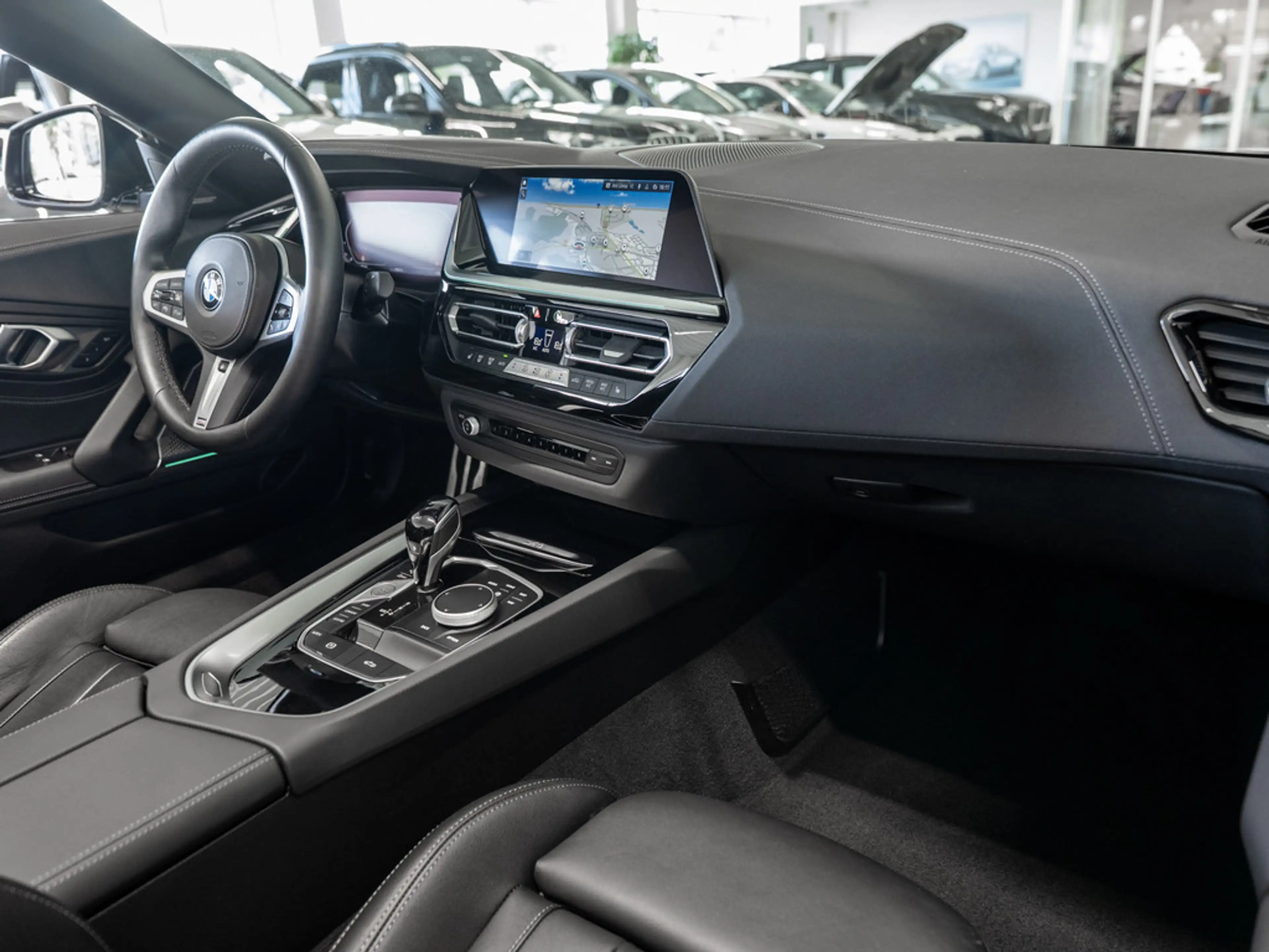 BMW Z4 M 40i HUD LED ACC W-LAN NAVI H/K KAMERA SHZ — photo 9