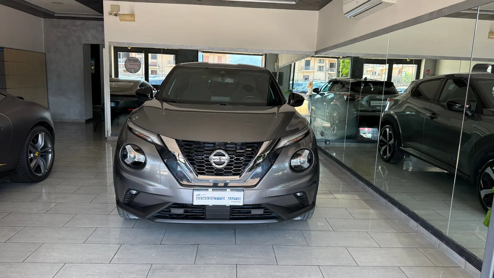 Nissan Juke 1.0 dig-t Tekna 114cV AUTOCARRO N1 IMPIANTO GPL Grigio - 1