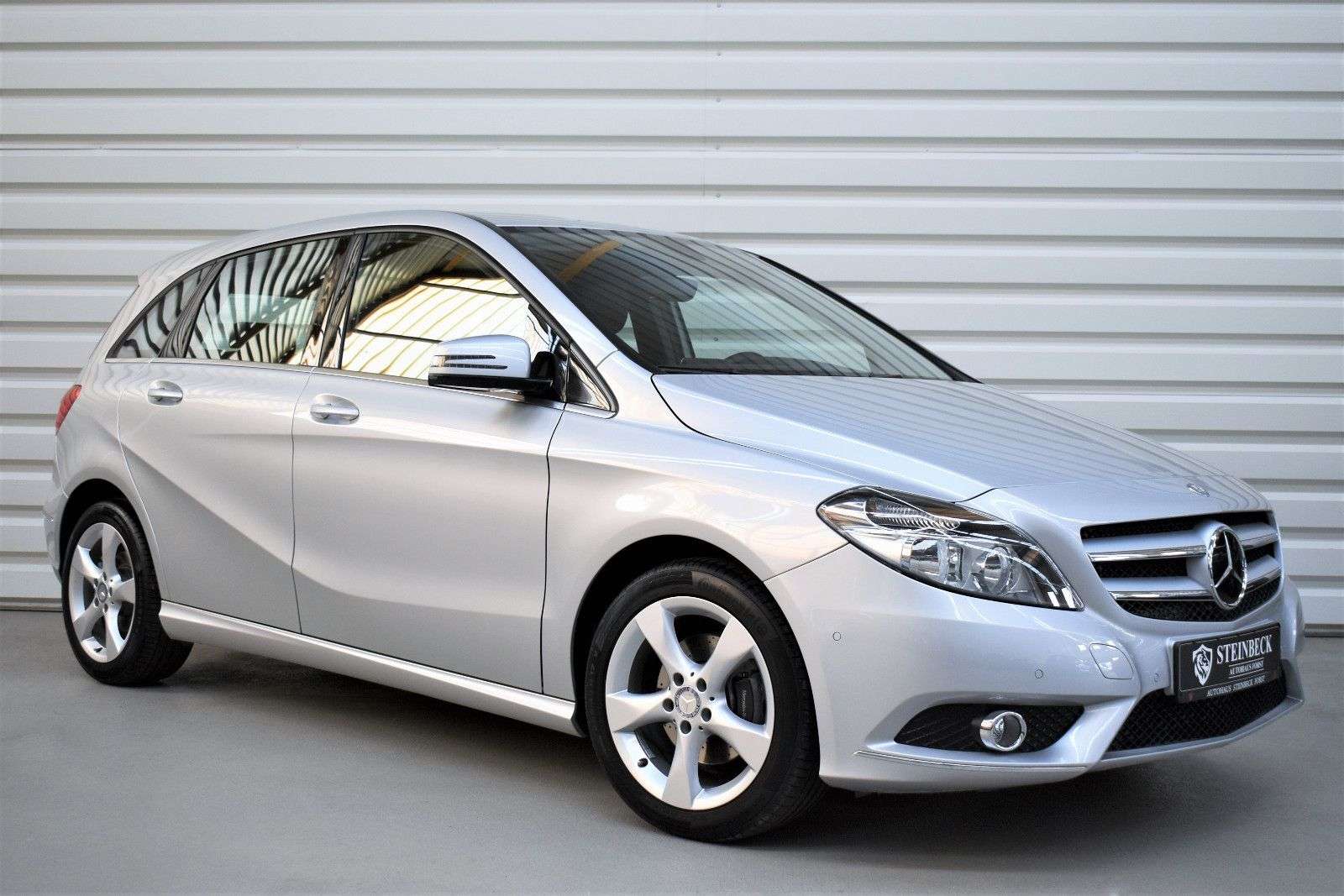 Second hand Mercedes Benz B-Class 180