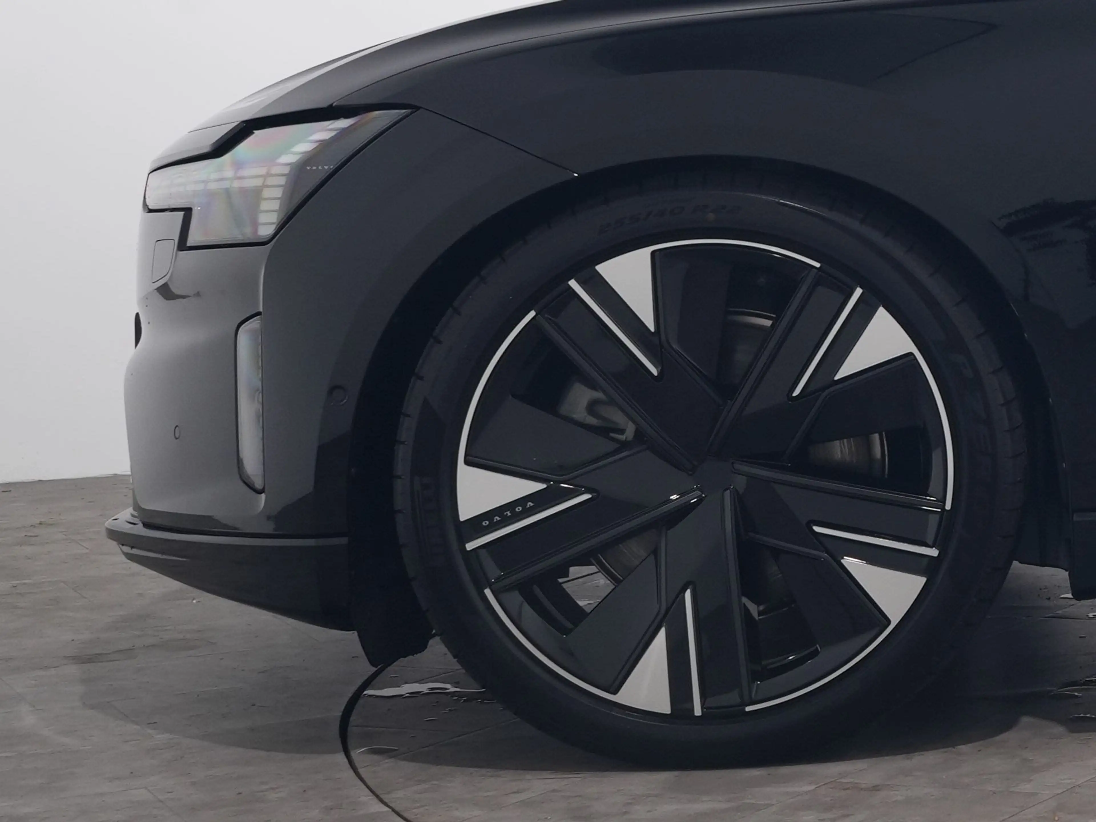 Volvo ES90 SINGLE MOTOR EXTENDED RANGE ULTRA 92 KWH | Luchtve — photo 12